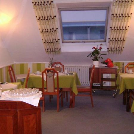 אופנבורג Centralhotel Garni מראה חיצוני תמונה