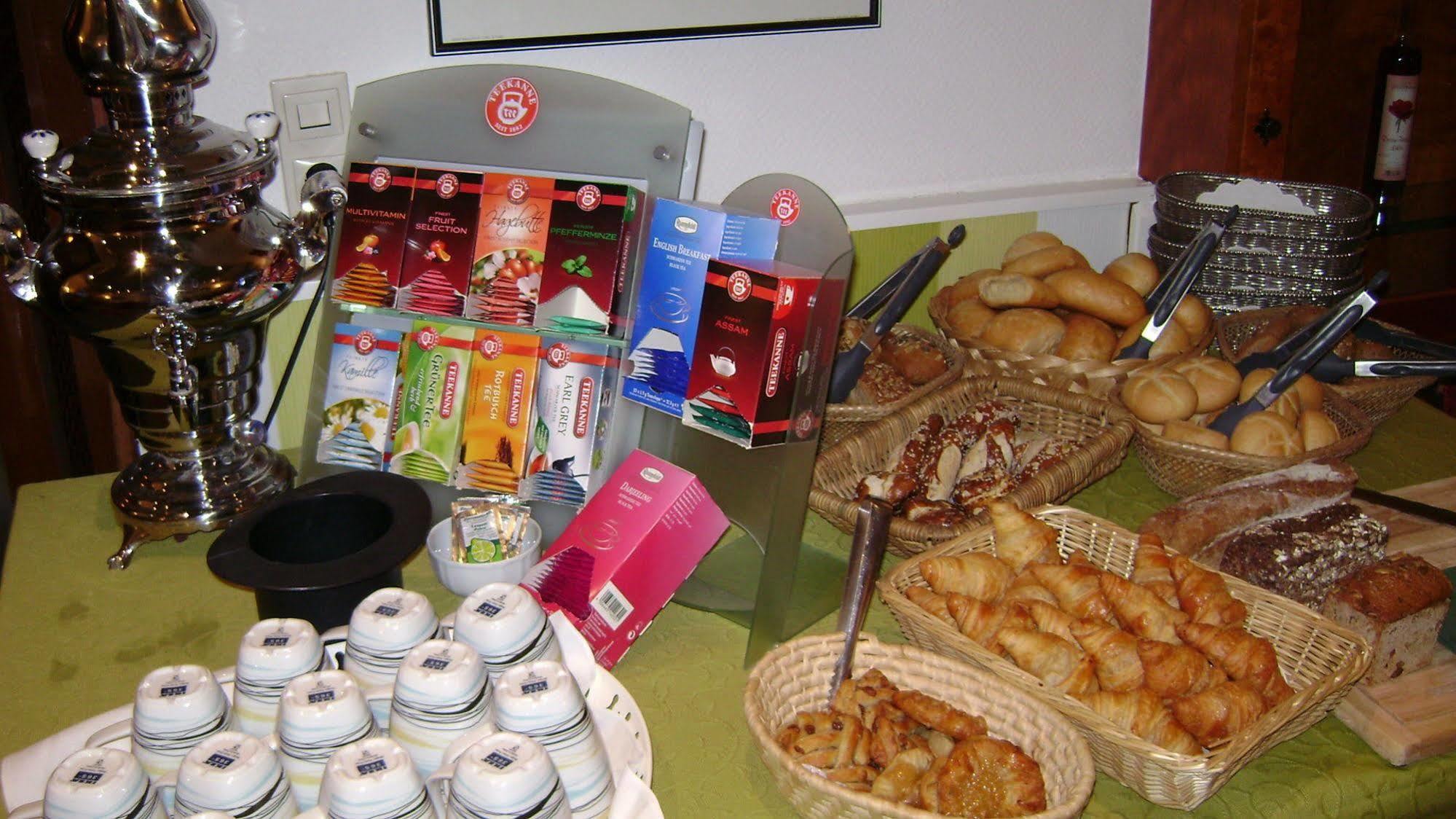 אופנבורג Centralhotel Garni מראה חיצוני תמונה